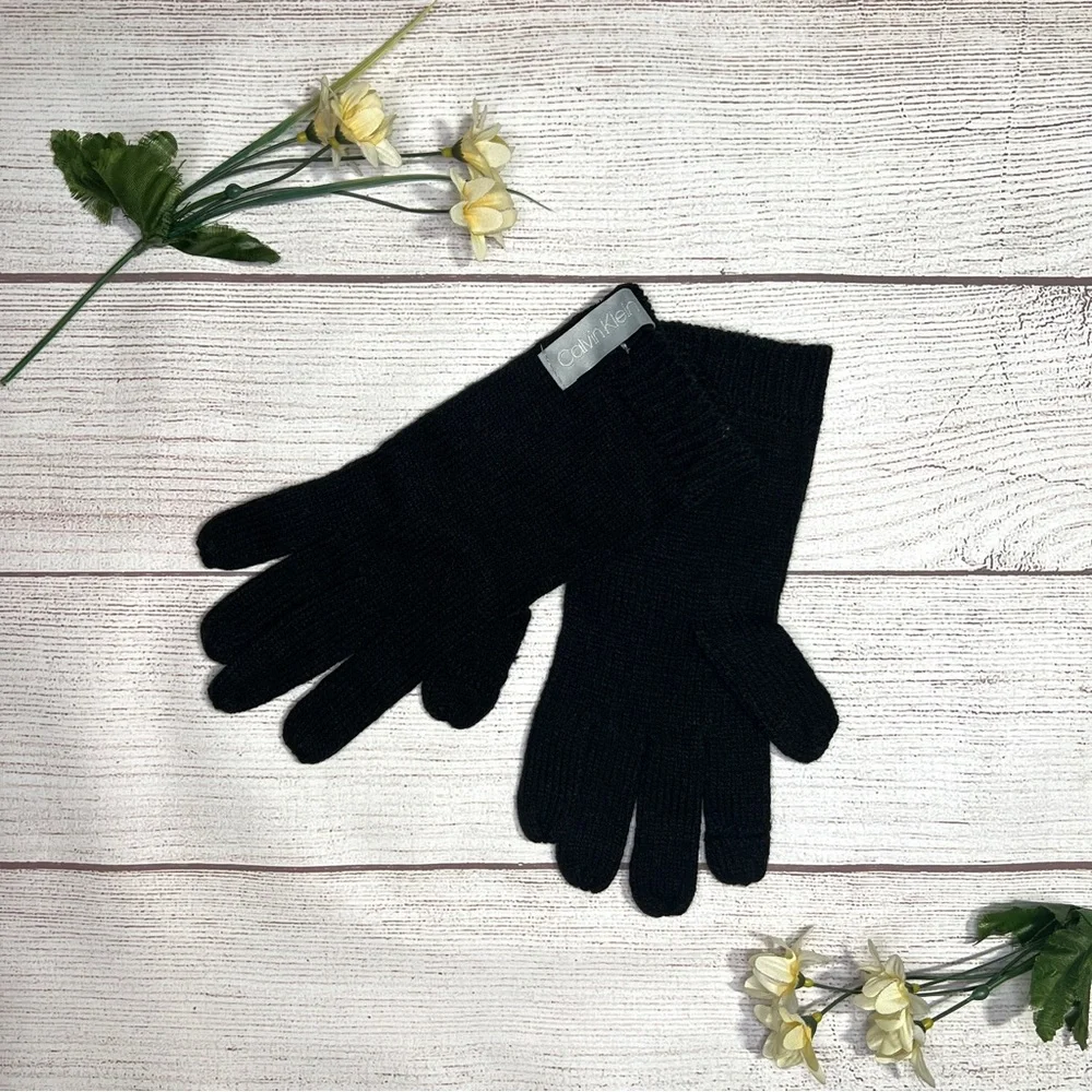 Calvin Klein Black Knit Texting Gloves